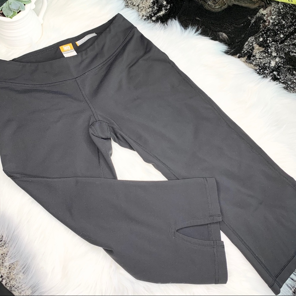 LUCY Powermax Lotus Collection Capri Leggings S